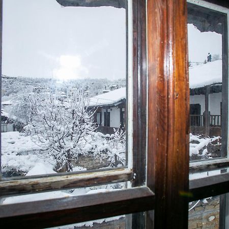The Tinkov House In Lowetsch Zimmer foto