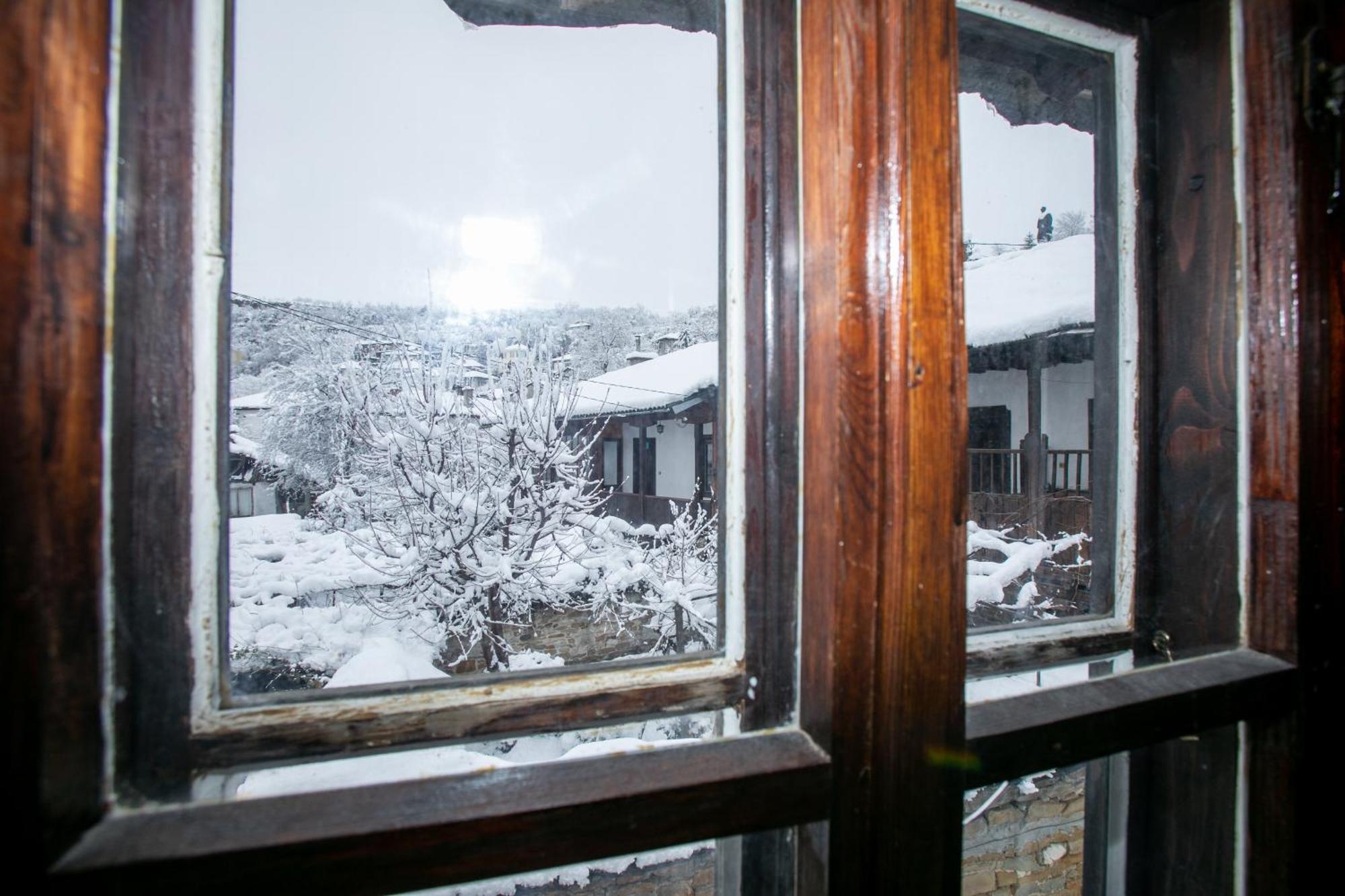 The Tinkov House In Lowetsch Zimmer foto